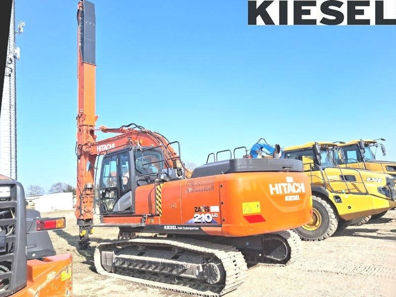 Hitachi ZX 210 LC-6 Teledipper - Excavator pe şenile: Foto 1 Hitachi ZX 210 LC-6 Teledipper - Excavator pe şenile: Foto 1