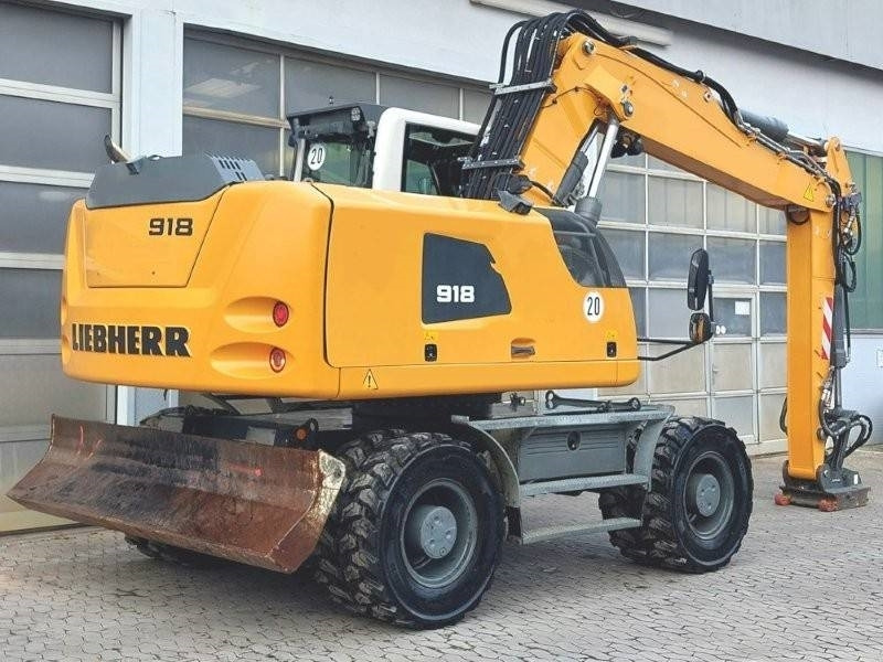 Excavator pe roţi Liebherr A 918: Foto 6