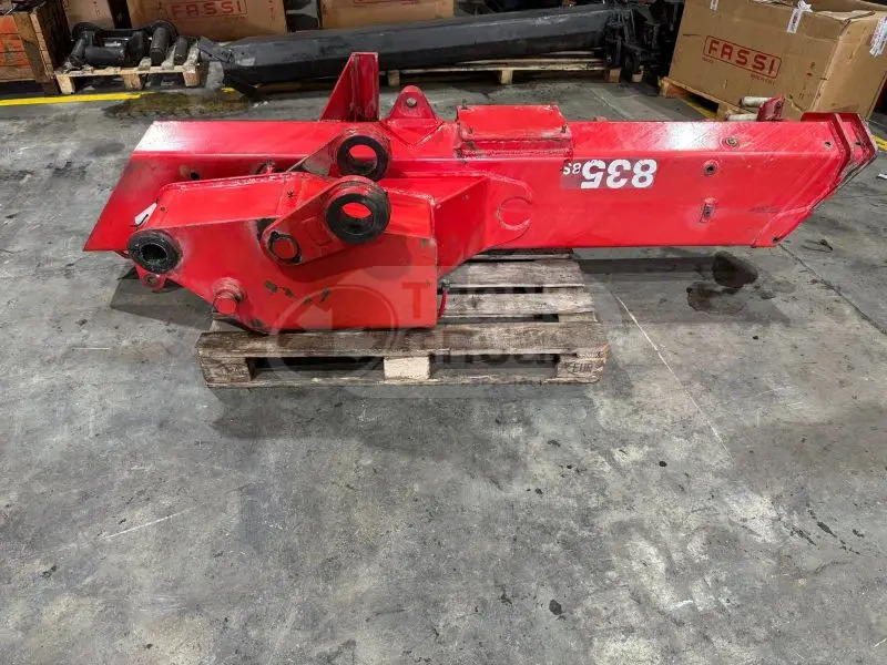 Grúa Amco Veba 835 solo para recambios - Macara montată: Foto 1 Grúa Amco Veba 835 solo para recambios - Macara montată: Foto 1