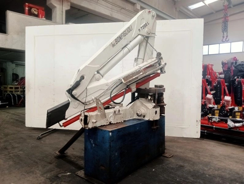 Grúa Bonfiglioli P.7200L - Macara montată pentru Camion: Foto 3 Grúa Bonfiglioli P.7200L - Macara montată pentru Camion: Foto 3