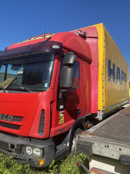 Iveco - Camion cu prelată: Foto 2 Iveco - Camion cu prelată: Foto 2