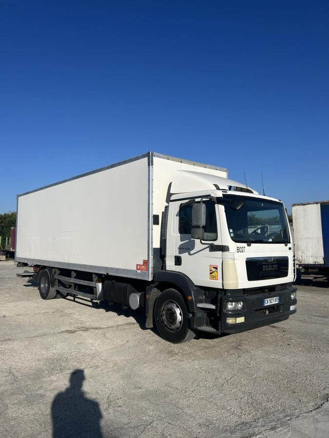 MAN TGM 18.250 - Camion furgon: Foto 5 MAN TGM 18.250 - Camion furgon: Foto 5