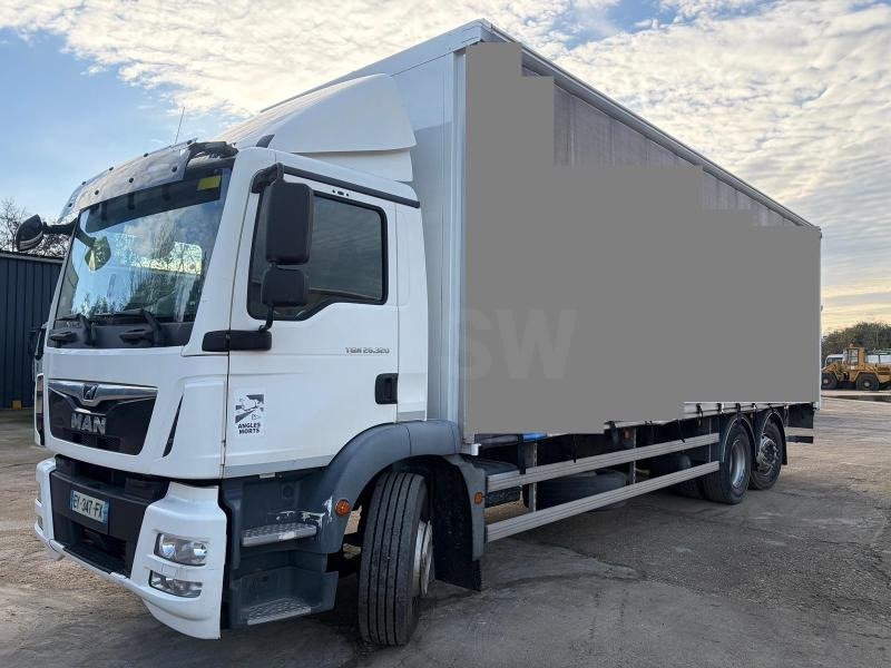 MAN TGM 26.320 - Camion cu prelată: Foto 1 MAN TGM 26.320 - Camion cu prelată: Foto 1