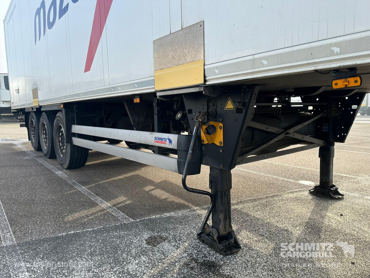 SCHMITZ Reefer Standard - Semiremorcă izoterma: Foto 3 SCHMITZ Reefer Standard - Semiremorcă izoterma: Foto 3