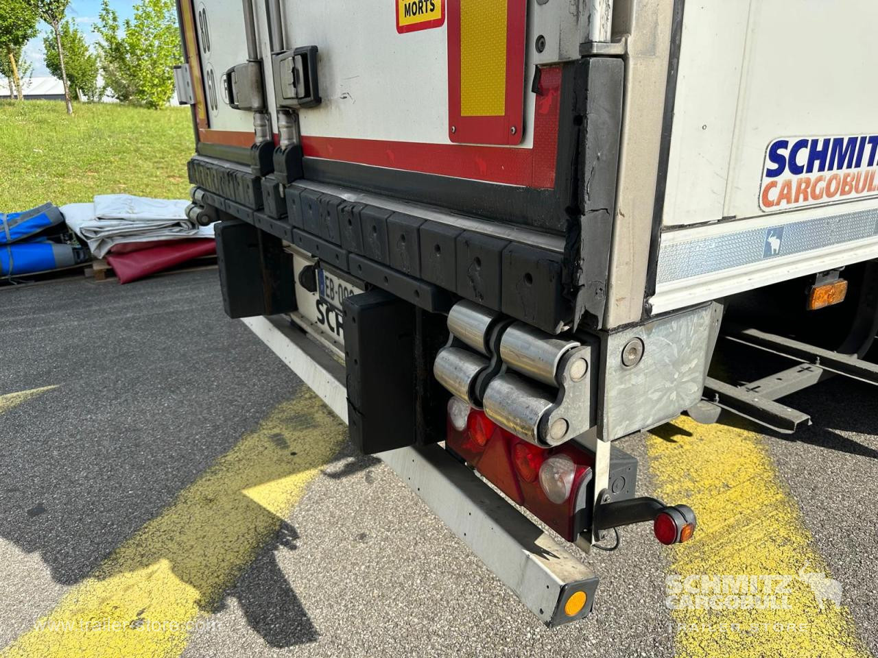 SCHMITZ Reefer Standard - Semiremorcă izoterma: Foto 2 SCHMITZ Reefer Standard - Semiremorcă izoterma: Foto 2