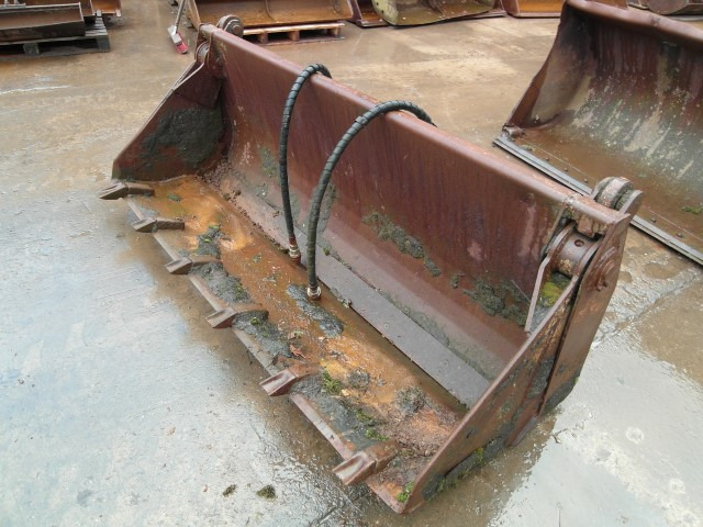 Atlas - Cupă incărcător: Foto 1 Atlas - Cupă incărcător: Foto 1