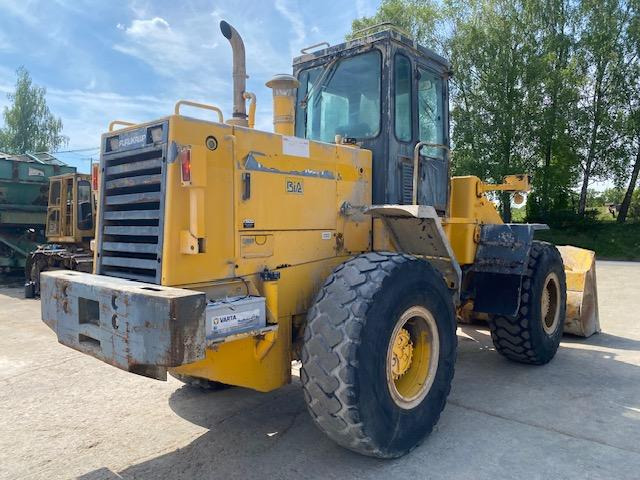 Furukawa 335 - Încărcător frontal pe pneuri: Foto 3 Furukawa 335 - Încărcător frontal pe pneuri: Foto 3