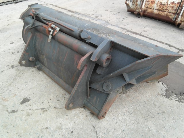 Seitenkippschaufel - Cupă incărcător: Foto 3 Seitenkippschaufel - Cupă incărcător: Foto 3