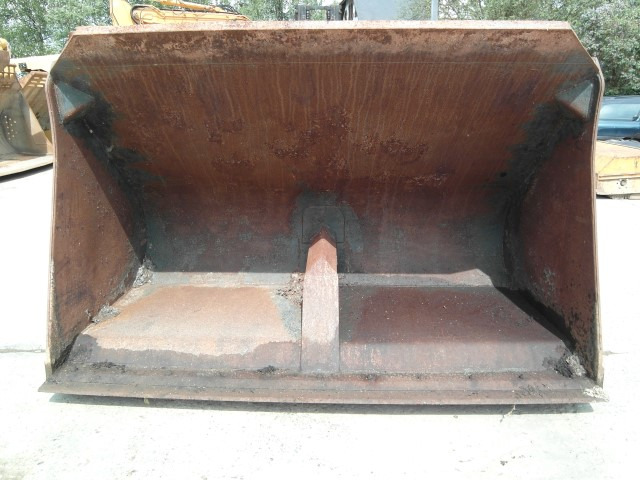 Volvo - Cupă incărcător: Foto 5 Volvo - Cupă incărcător: Foto 5