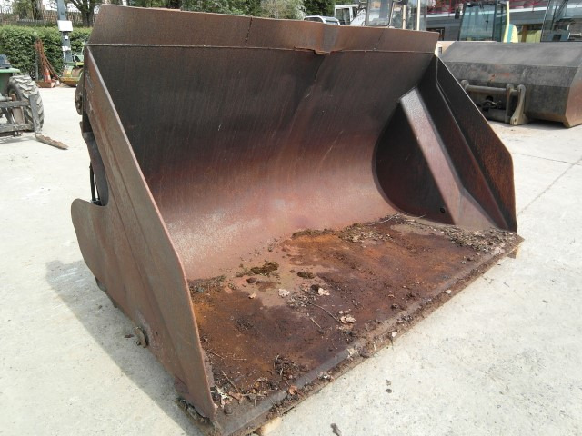 Volvo - Cupă incărcător: Foto 2 Volvo - Cupă incărcător: Foto 2