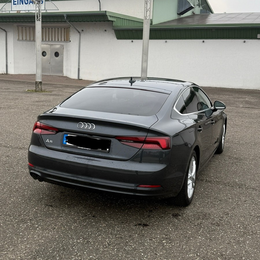 AUDI A5 Sportback TÜV bis Okt. 2027 - Mașină break: Foto 3 AUDI A5 Sportback TÜV bis Okt. 2027 - Mașină break: Foto 3