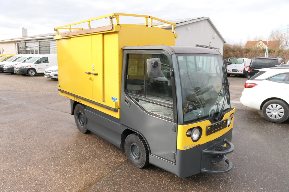 LINDE W20 Schlepper Tractive Batterie 13/2023 - Tractor electric: Foto 1 LINDE W20 Schlepper Tractive Batterie 13/2023 - Tractor electric: Foto 1