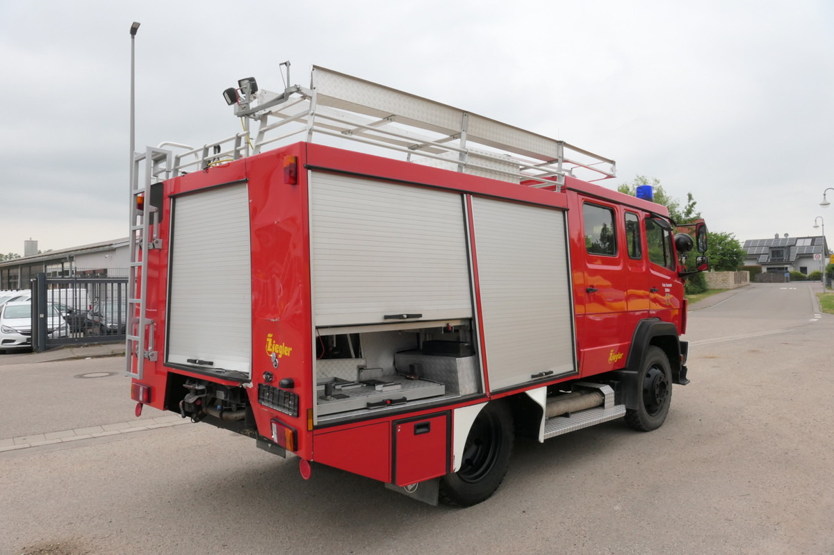 MERCEDES-BENZ 917 AF LF8/6 Feuerwehrfahrzeug - Autospeciala de stins incendii: Foto 5 MERCEDES-BENZ 917 AF LF8/6 Feuerwehrfahrzeug - Autospeciala de stins incendii: Foto 5