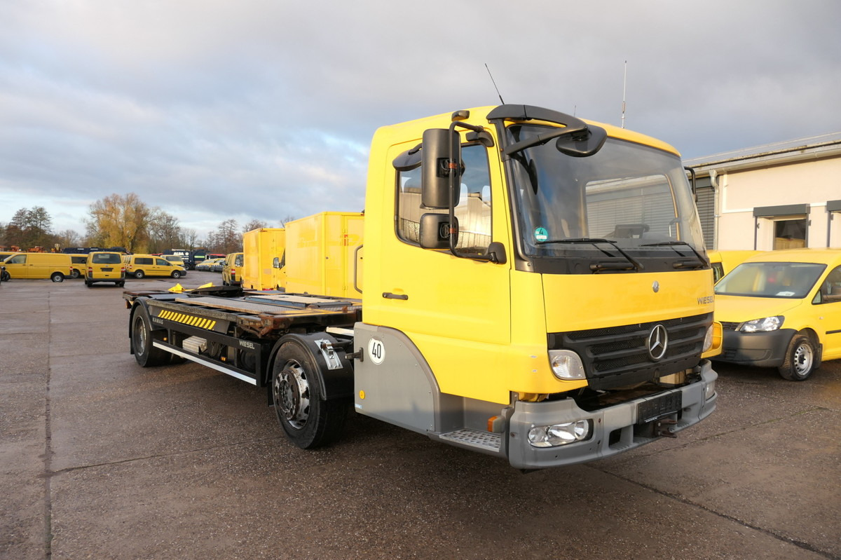 MERCEDES-BENZ KAMAG WBH 25 Wiesel Terberg Umsetzfahrz. Sattelk - Camion transport containere/ Swap body: Foto 3 MERCEDES-BENZ KAMAG WBH 25 Wiesel Terberg Umsetzfahrz. Sattelk - Camion transport containere/ Swap body: Foto 3