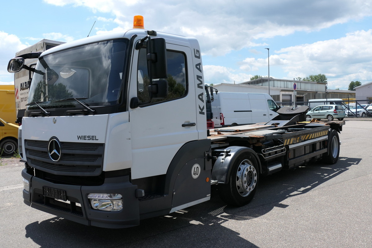 MERCEDES-BENZ Kamag Wiesel WBH 25 Wiesel Umsetzfahrzeug - Camion transport containere/ Swap body: Foto 2 MERCEDES-BENZ Kamag Wiesel WBH 25 Wiesel Umsetzfahrzeug - Camion transport containere/ Swap body: Foto 2