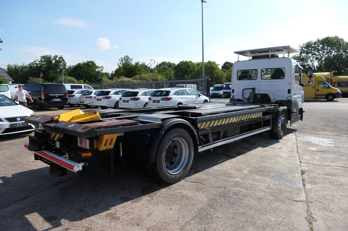 MERCEDES-BENZ Kamag Wiesel WBH 25 Wiesel Umsetzfahrzeug - Camion transport containere/ Swap body: Foto 4 MERCEDES-BENZ Kamag Wiesel WBH 25 Wiesel Umsetzfahrzeug - Camion transport containere/ Swap body: Foto 4