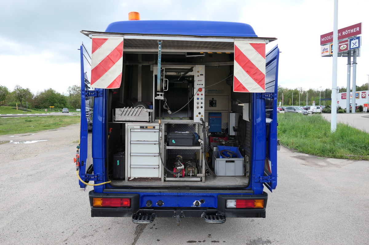 MERCEDES-BENZ Vario 816 D Kanalinspektion Kanal TV Standheizun - Maşină pentru vidanjări: Foto 1 MERCEDES-BENZ Vario 816 D Kanalinspektion Kanal TV Standheizun - Maşină pentru vidanjări: Foto 1