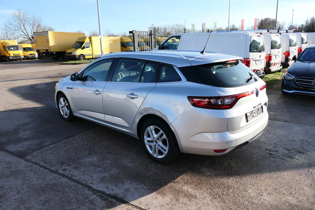 RENAULT Megane IV Grandtour Business Edition - Mașină break: Foto 4 RENAULT Megane IV Grandtour Business Edition - Mașină break: Foto 4