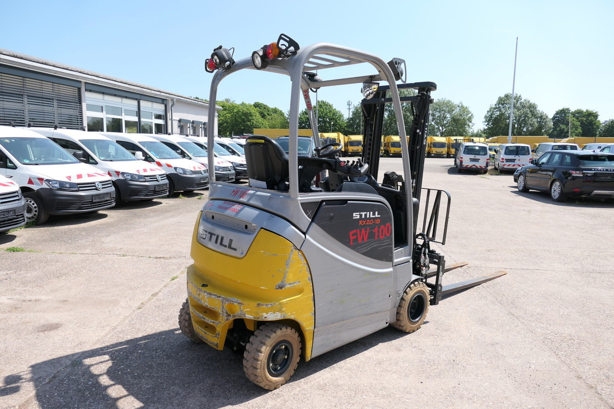 STILL RX 20-18P/H 4-RAD - Stivuitor transportabil: Foto 4 STILL RX 20-18P/H 4-RAD - Stivuitor transportabil: Foto 4