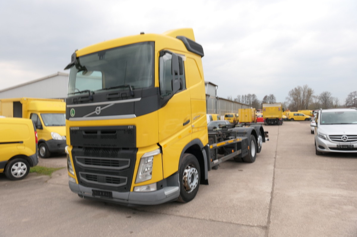 VOLVO FH 26.420 6x2 BDF - Camion transport containere/ Swap body: Foto 3 VOLVO FH 26.420 6x2 BDF - Camion transport containere/ Swap body: Foto 3