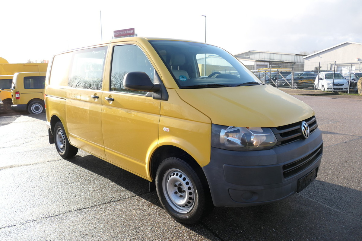 VW T5 Transporter 2.0 TDI EURO-5 2xSCHIEBETÜR PARKT - Autoutilitară compactă: Foto 3 VW T5 Transporter 2.0 TDI EURO-5 2xSCHIEBETÜR PARKT - Autoutilitară compactă: Foto 3