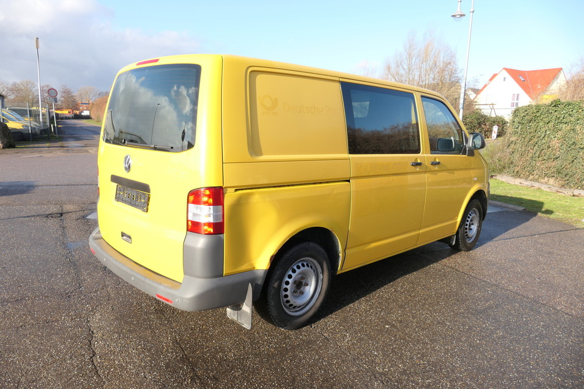VW T5 Transporter 2.0 TDI EURO-5 2xSCHIEBETÜR PARKT - Autoutilitară compactă: Foto 4 VW T5 Transporter 2.0 TDI EURO-5 2xSCHIEBETÜR PARKT - Autoutilitară compactă: Foto 4