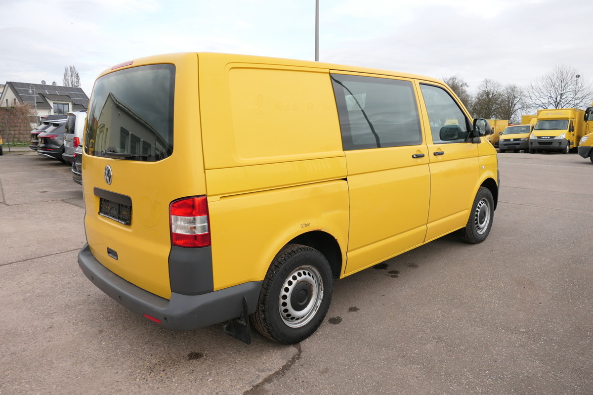 VW T5 Transporter 2.0 TDI PARKTRONIK EURO-5 2xSCHIE - Autoutilitară compactă: Foto 4 VW T5 Transporter 2.0 TDI PARKTRONIK EURO-5 2xSCHIE - Autoutilitară compactă: Foto 4