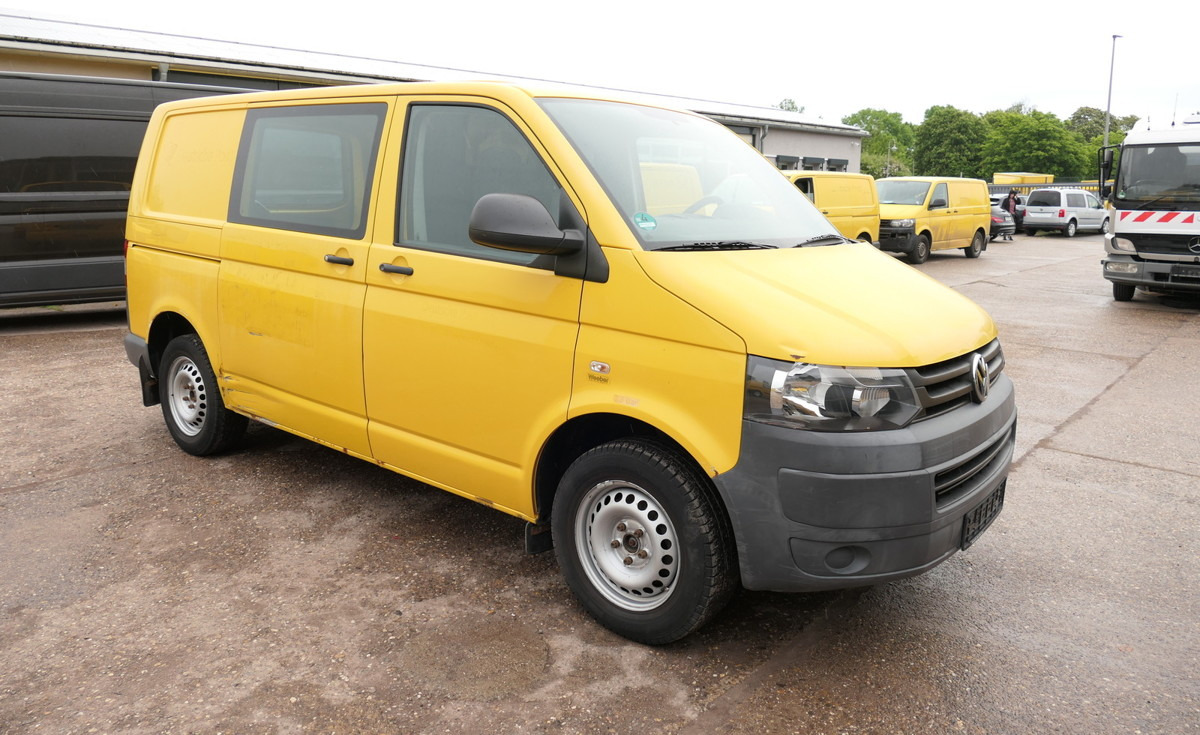 VW T5 Transporter 2.0 TDI PARKTRONIK EURO-5 2xSCHIE - Autoutilitară compactă: Foto 3 VW T5 Transporter 2.0 TDI PARKTRONIK EURO-5 2xSCHIE - Autoutilitară compactă: Foto 3