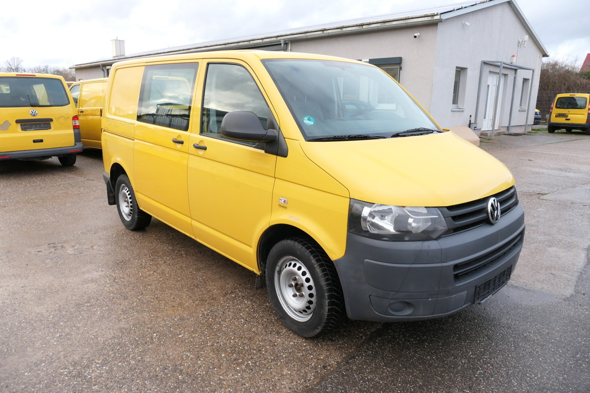 VW T5 Transporter 2.0 TDI PARKTRONIK EURO-5 2xSCHIE - Autoutilitară compactă: Foto 2 VW T5 Transporter 2.0 TDI PARKTRONIK EURO-5 2xSCHIE - Autoutilitară compactă: Foto 2