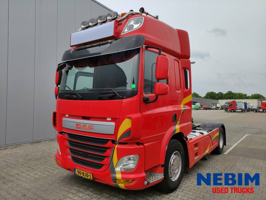 DAF CF 440 6x2 midlift - Space cab - Cap tractor: Foto 1 DAF CF 440 6x2 midlift - Space cab - Cap tractor: Foto 1