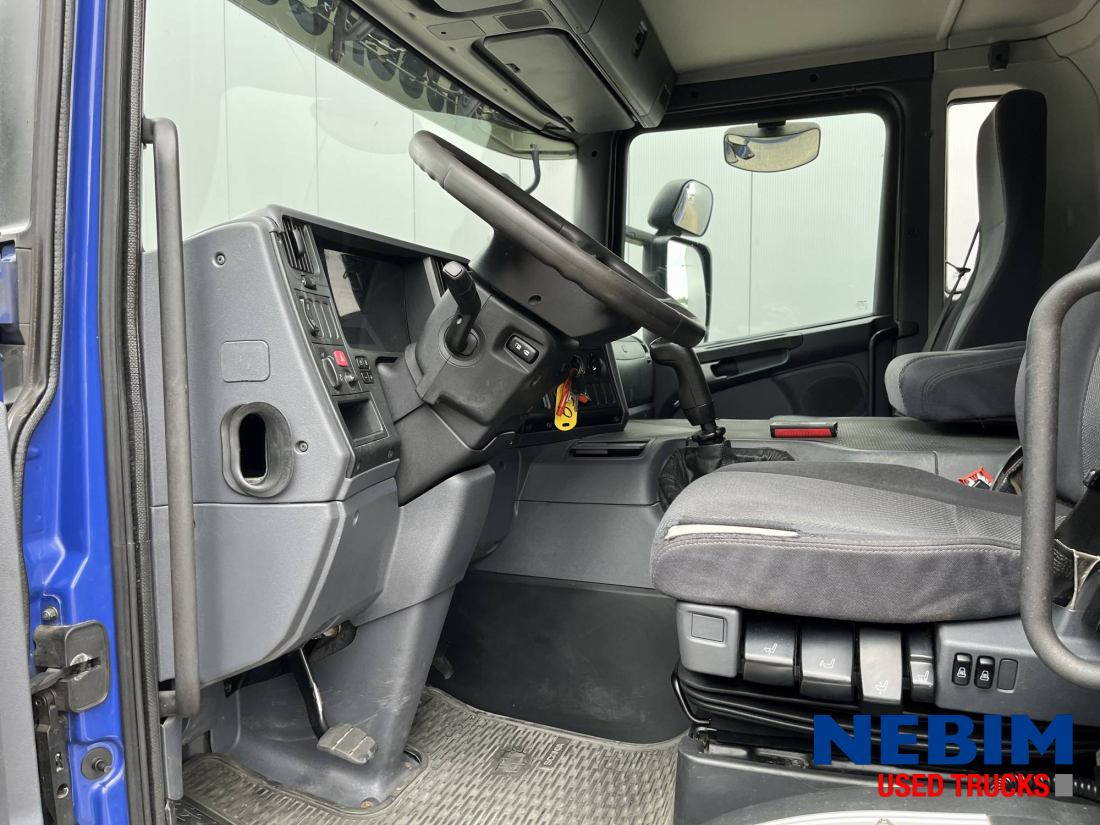 Scania P270 343.938km - 3 front seats - Camion furgon: Foto 3 Scania P270 343.938km - 3 front seats - Camion furgon: Foto 3