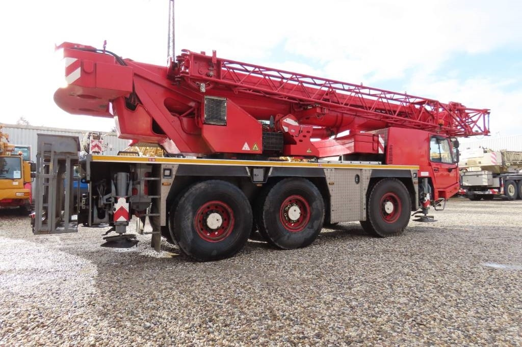 Tadano Faun ATF 50 G-3 - Macara tot teren: Foto 3 Tadano Faun ATF 50 G-3 - Macara tot teren: Foto 3