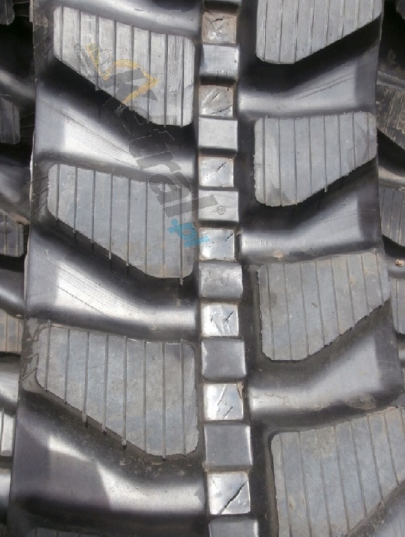 CATERPILLAR 301.8 - Senila pentru Mini excavator: Foto 1 CATERPILLAR 301.8 - Senila pentru Mini excavator: Foto 1