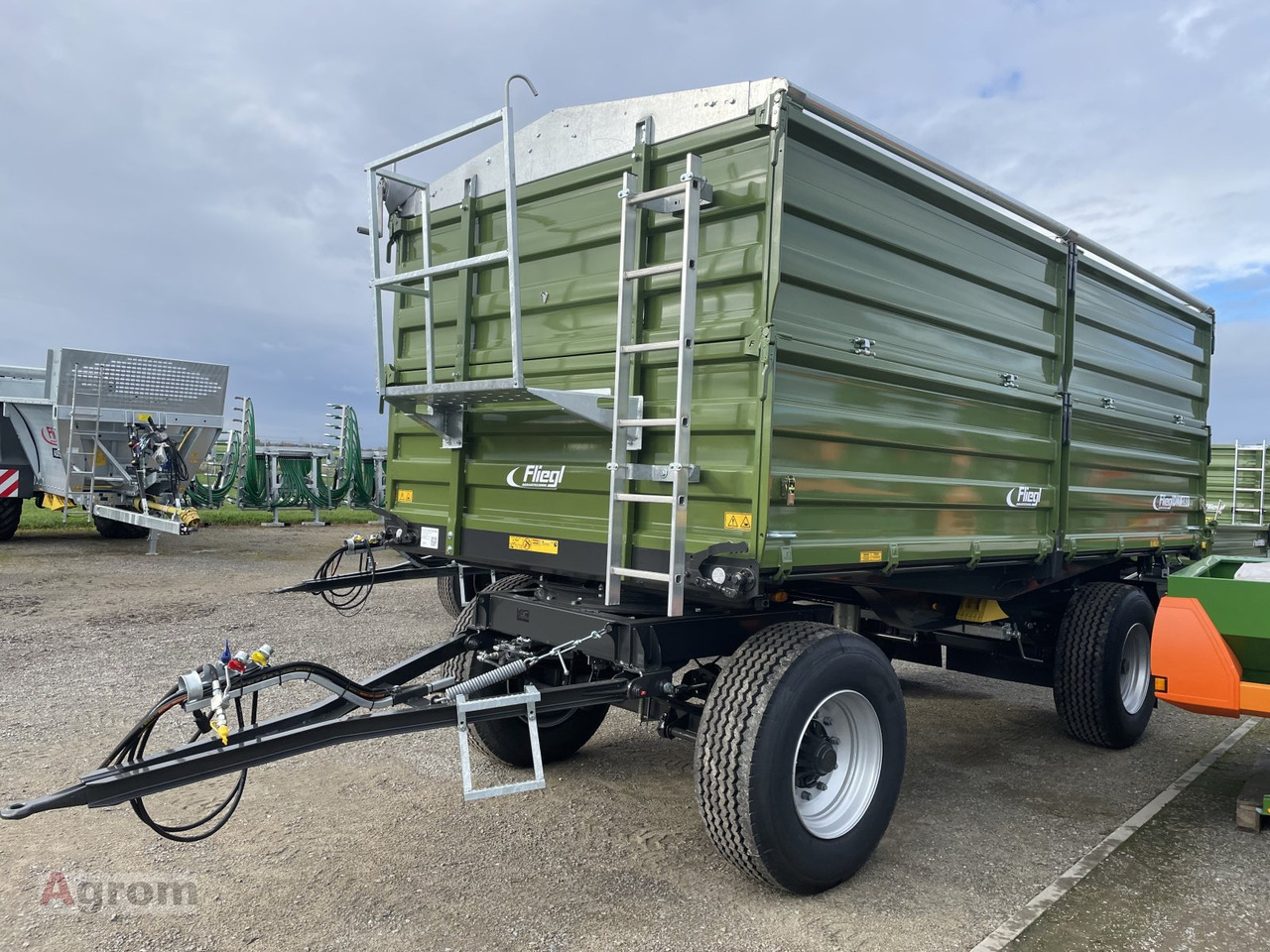 Fliegl DK 180 XL - Remorcă autobasculantă agricolă: Foto 2 Fliegl DK 180 XL - Remorcă autobasculantă agricolă: Foto 2