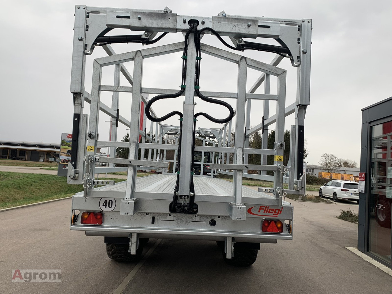 Fliegl DPW 210 BL - Remorcă platforma agricolă: Foto 4 Fliegl DPW 210 BL - Remorcă platforma agricolă: Foto 4