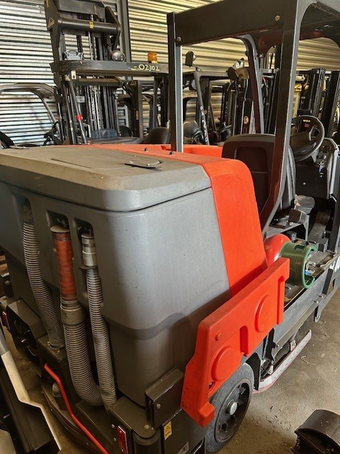 Hako powerboss PB-45-LPUK Naitilus - Mașină de măturat industrială: Foto 3 Hako powerboss PB-45-LPUK Naitilus - Mașină de măturat industrială: Foto 3