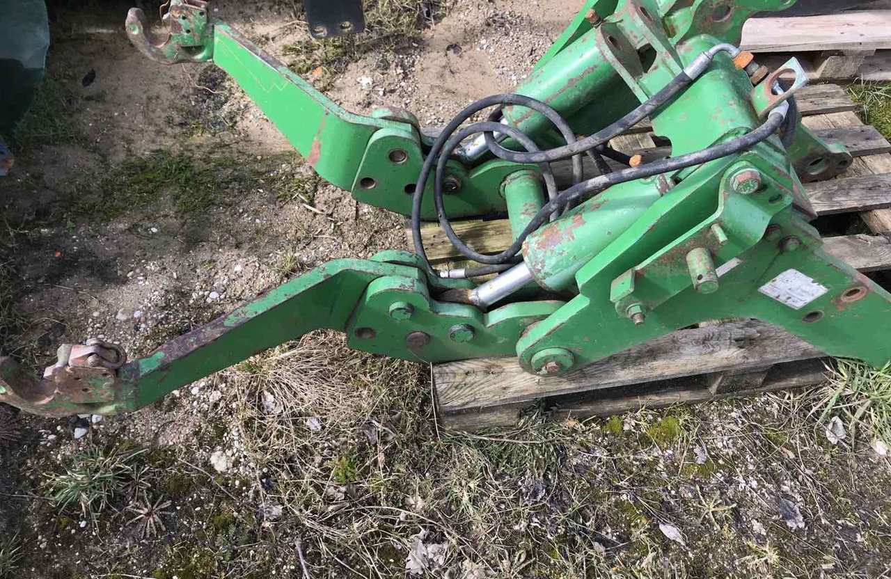 Valtra JOHN DEERE - Ataşament pentru Utilaje agricole: Foto 4 Valtra JOHN DEERE - Ataşament pentru Utilaje agricole: Foto 4