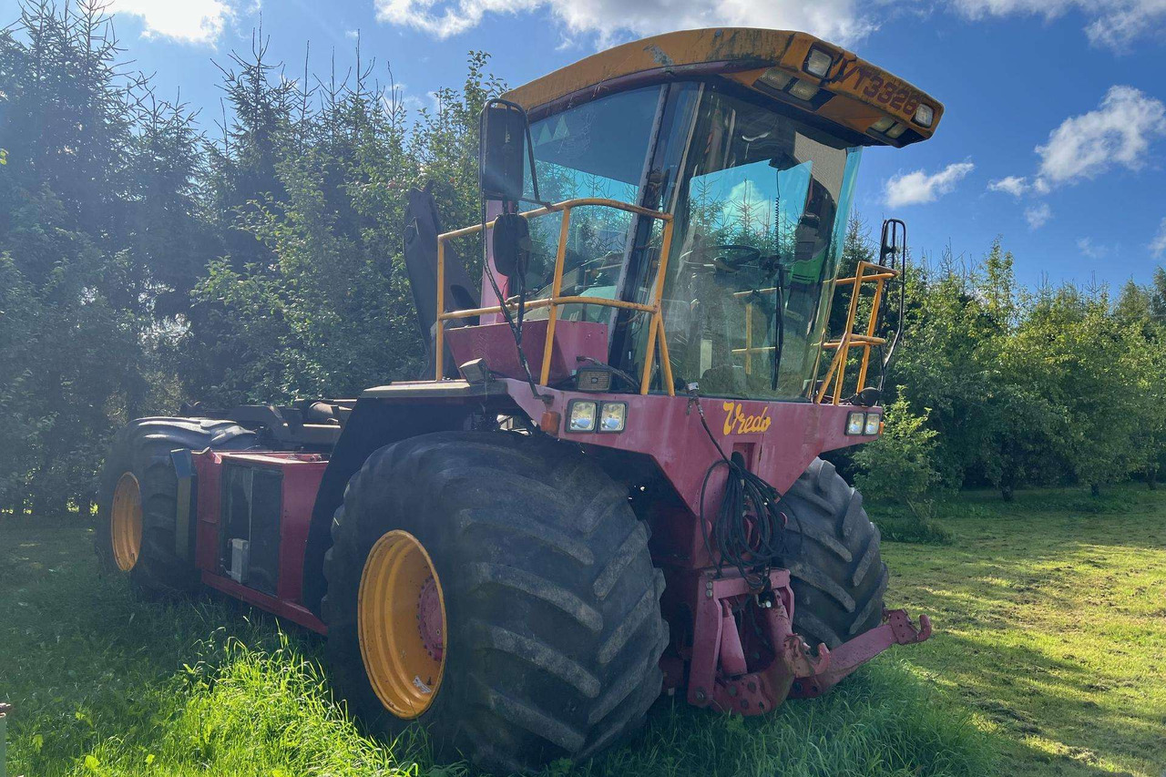 -Kita- Vredo Greentec VT3326 - Tractor agricol: Foto 2 -Kita- Vredo Greentec VT3326 - Tractor agricol: Foto 2