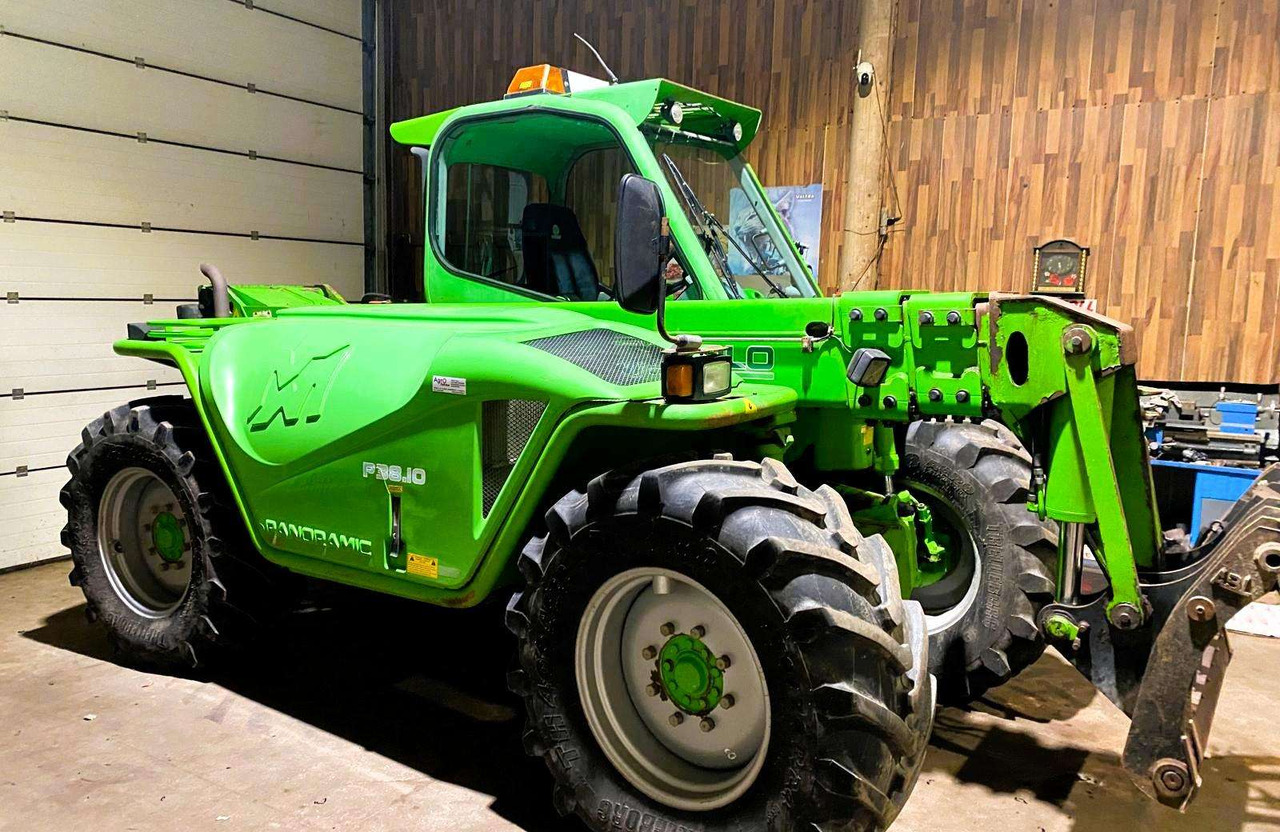 Merlo P38.10 - Stivuitor telescopic: Foto 1 Merlo P38.10 - Stivuitor telescopic: Foto 1