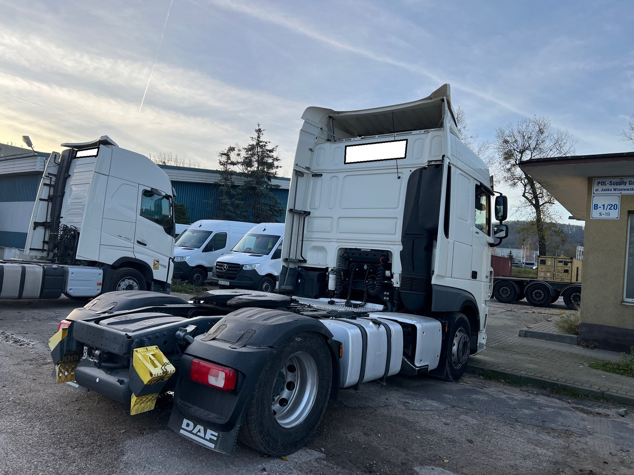 - Cap tractor: Foto 3 - Cap tractor: Foto 3