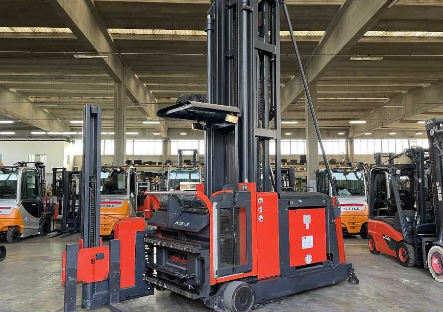 Linde K 15-3 (batteria 75%) - Stivuitorul selector: Foto 1 Linde K 15-3 (batteria 75%) - Stivuitorul selector: Foto 1