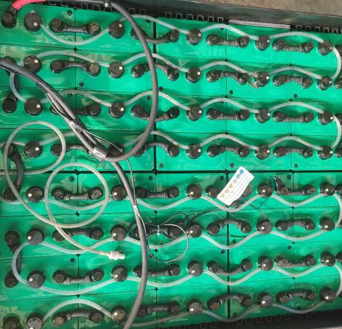 Still RX 60-25 L (batt. 90%) - Electrostivuitor: Foto 5 Still RX 60-25 L (batt. 90%) - Electrostivuitor: Foto 5