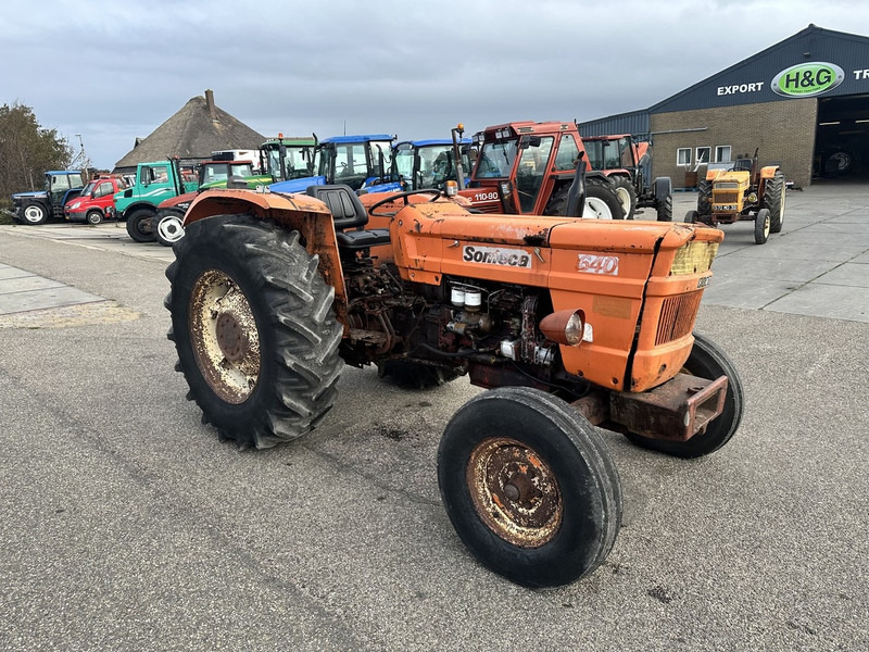 Fiat 640 - Tractor agricol: Foto 3 Fiat 640 - Tractor agricol: Foto 3