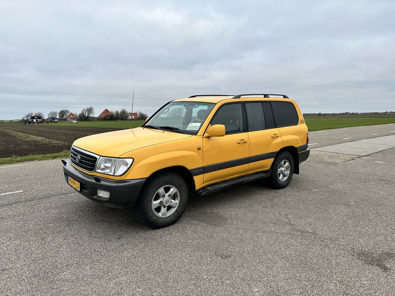 Toyota Land Cruiser - SUV: Foto 1 Toyota Land Cruiser - SUV: Foto 1