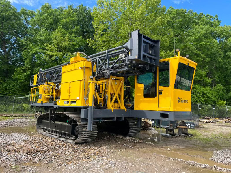 Atlas Copco (Epiroc) DM-L - Maşină de foraj: Foto 3 Atlas Copco (Epiroc) DM-L - Maşină de foraj: Foto 3