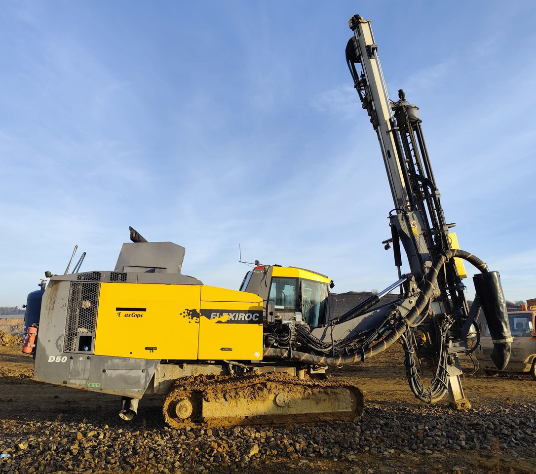 Atlas Copco FlexiROC D50-10SF - Maşină de foraj: Foto 3 Atlas Copco FlexiROC D50-10SF - Maşină de foraj: Foto 3
