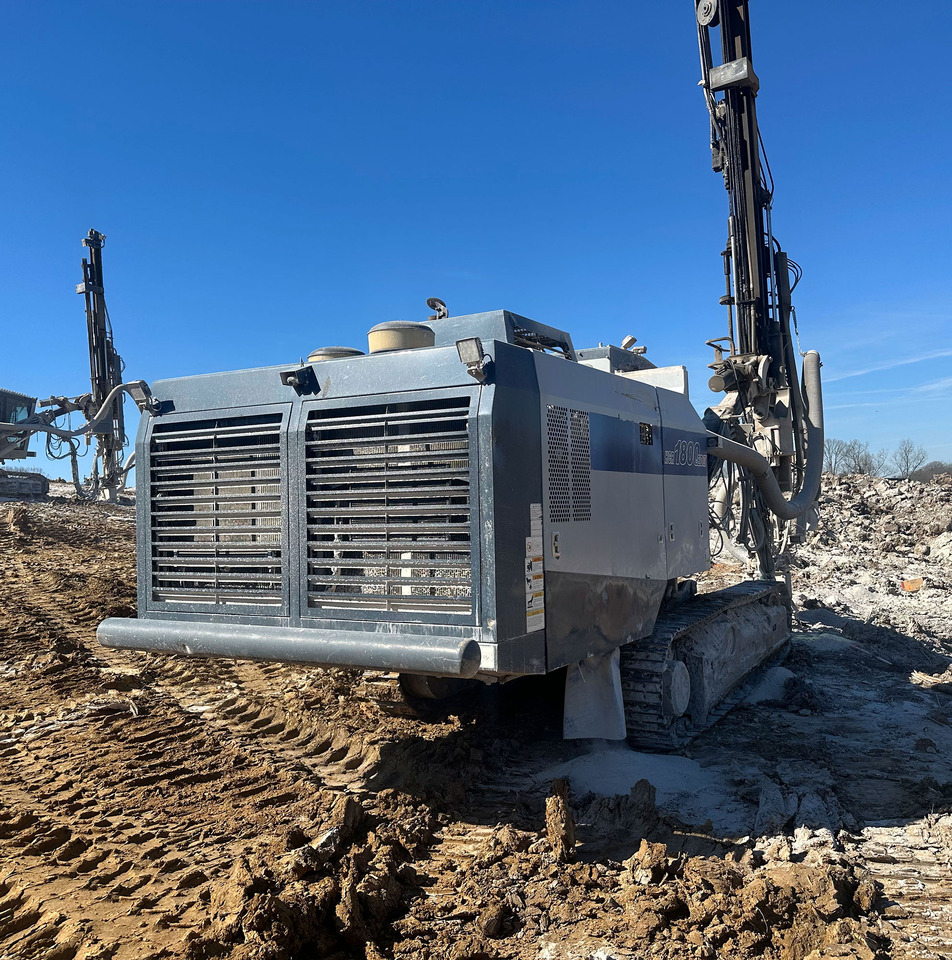 Furukawa HCR1800-EDII - Maşină de foraj: Foto 4 Furukawa HCR1800-EDII - Maşină de foraj: Foto 4