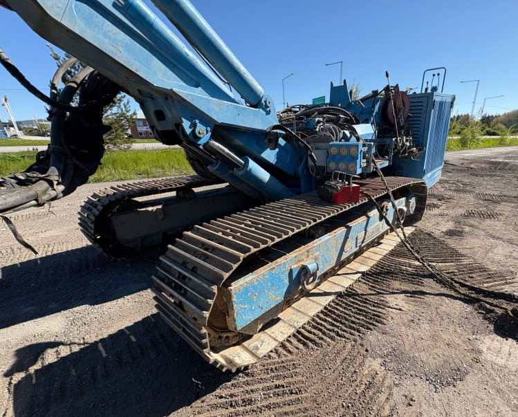 Klemm KR 807-7F - Sonetă: Foto 4 Klemm KR 807-7F - Sonetă: Foto 4