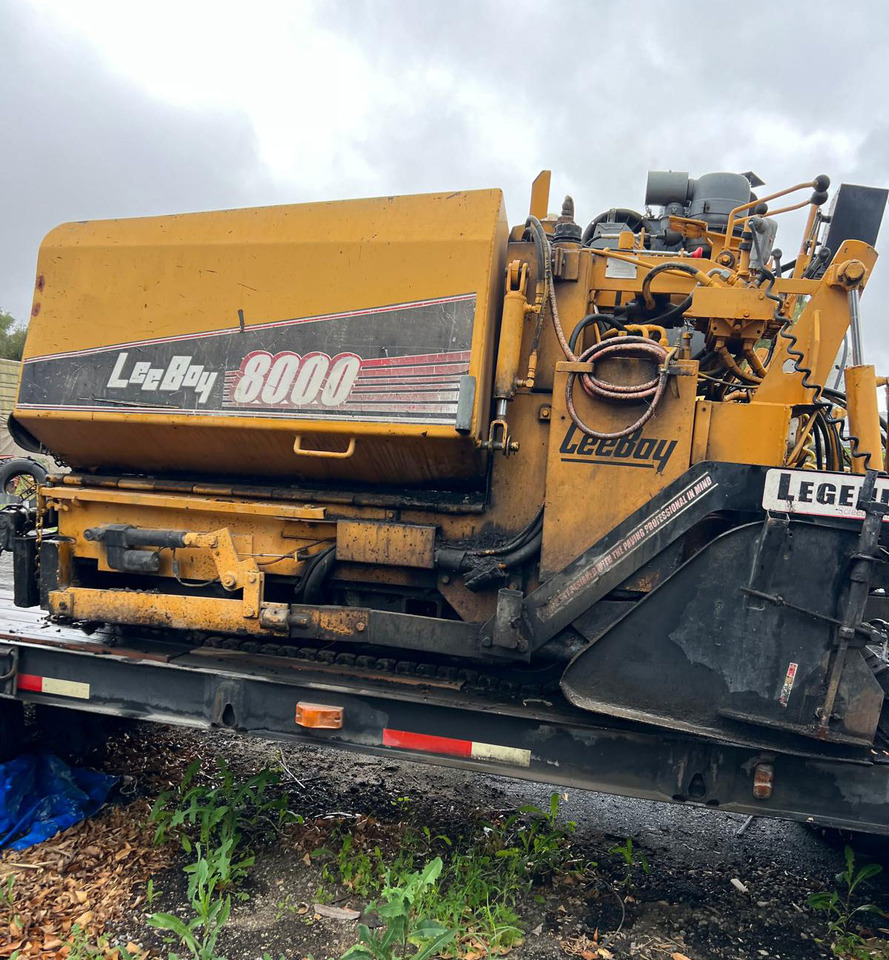 Leeboy 8000T - Finisor de asfalt: Foto 1 Leeboy 8000T - Finisor de asfalt: Foto 1