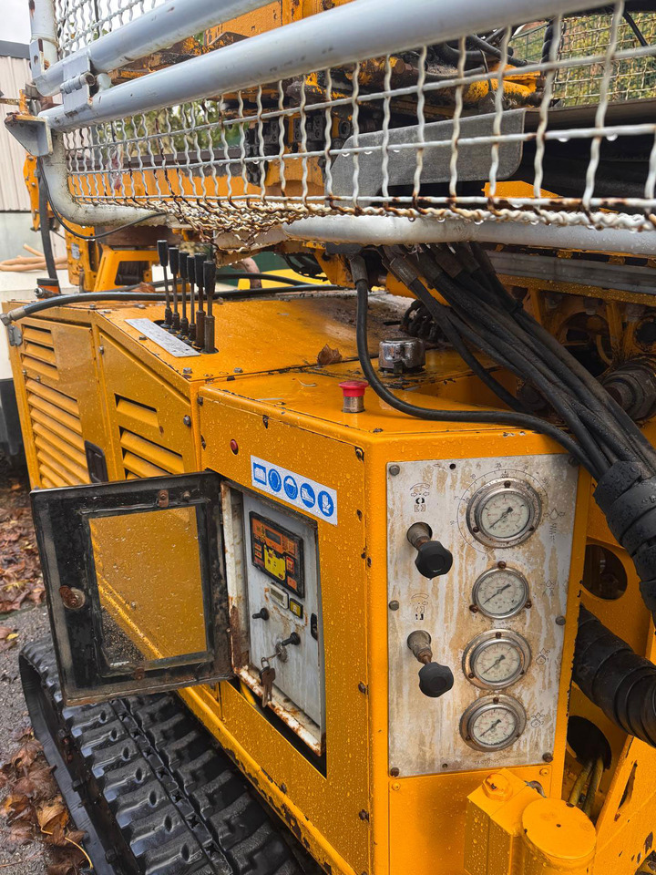 Massenza MI3 - Maşină de foraj: Foto 3 Massenza MI3 - Maşină de foraj: Foto 3